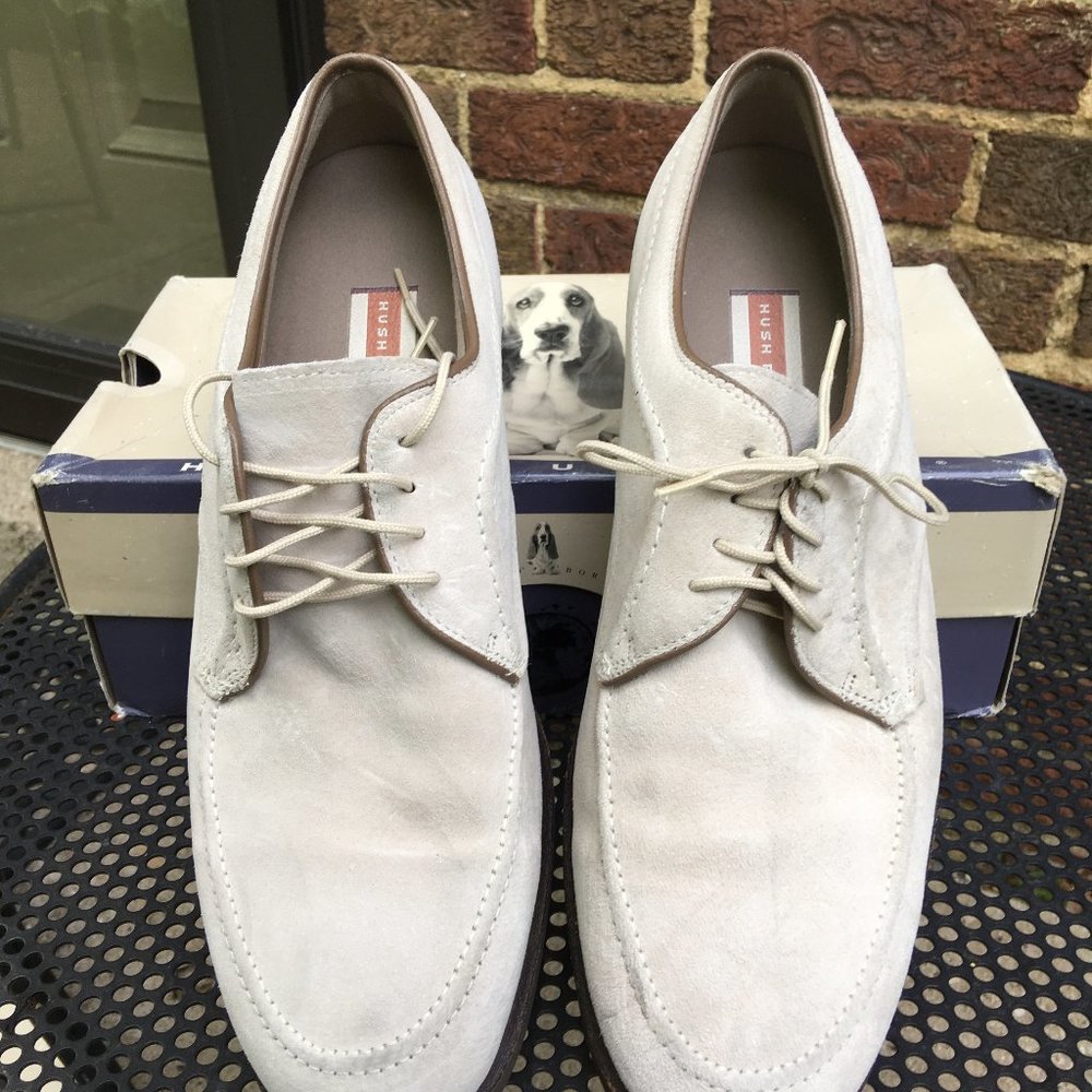 Hush Puppies, white suede, mens 10M.